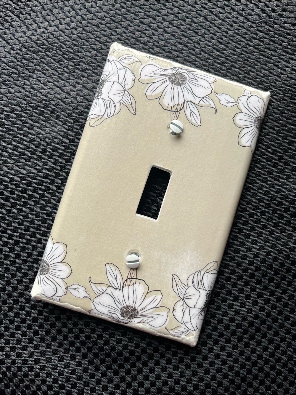 Floral Print Decorative Toggle Switch Cover Plate